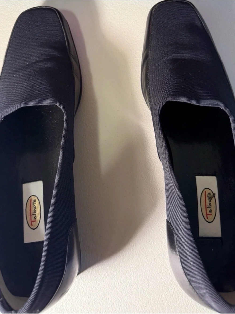 VTG Talbots Square Toe Black Loafers Size 9.5 Leather 90s Minimalist Office Chic